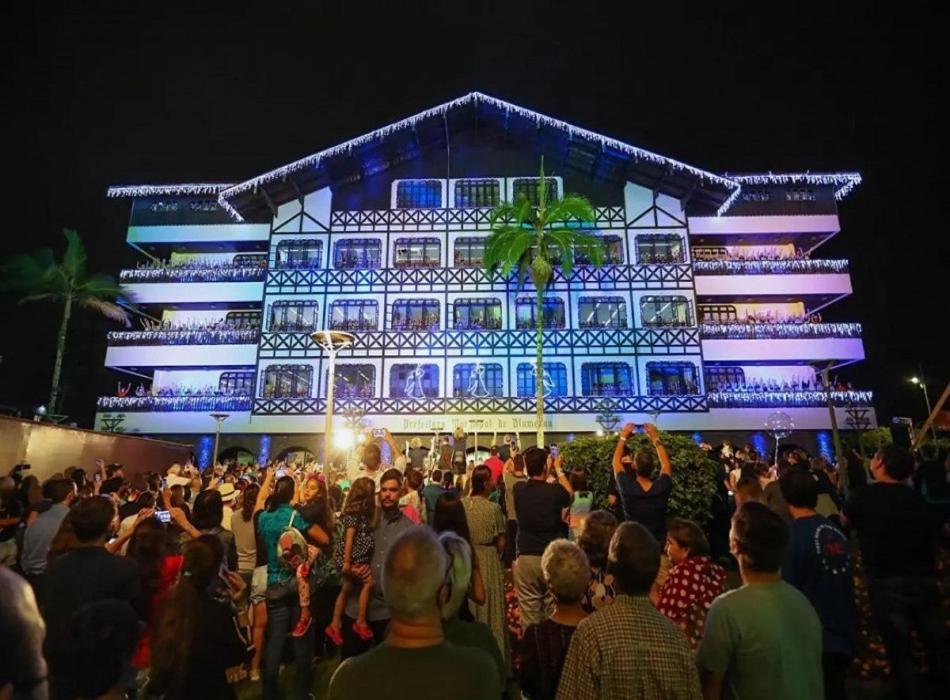 Quartos Proximos A Oktoberfest, Em Блуменау Екстериор снимка